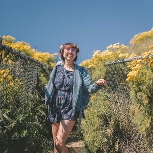 Meet your Posher, Laura